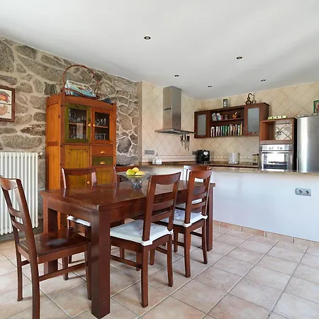 Holiday home Galihost - Casa Con Piscina Proxima A Sanxenxo