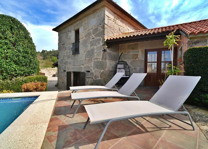 Galihost - Casa Con Piscina Próxima A Sanxenxo