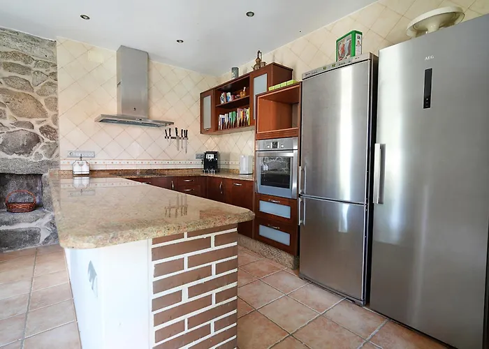 Casa de Férias Galihost - Casa Con Piscina Próxima A Sanxenxo