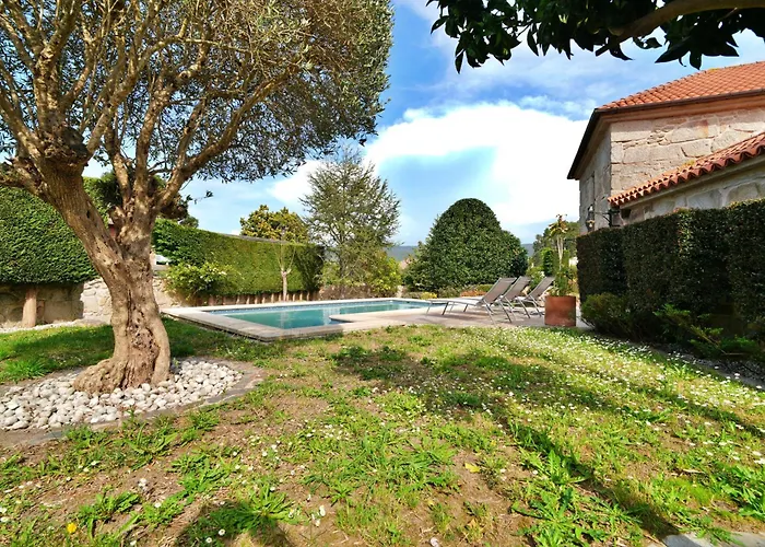 Galihost - Casa Con Piscina Próxima A * Sanxenxo