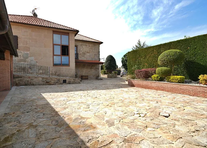 Galihost - Casa Con Piscina Próxima A Casa de Férias Sanxenxo